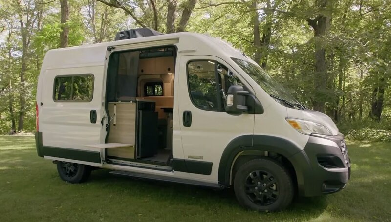 تصاویر | «سولیس پاکت» ؛ کمپر ارزان، جالب و شگفت انگیز