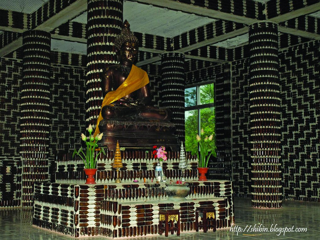 تصاویری زیبا از معبد هزار بطری