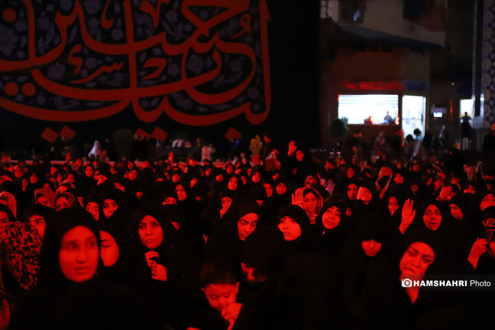 عزاداری شب پنجم محرم در امام‌زاده صالح (ع) تجریش