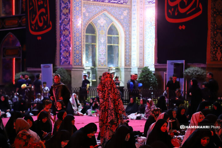 عزاداری شب پنجم محرم در امام‌زاده صالح (ع) تجریش