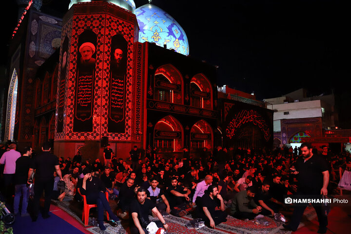 عزاداری شب پنجم محرم در امام‌زاده صالح (ع) تجریش