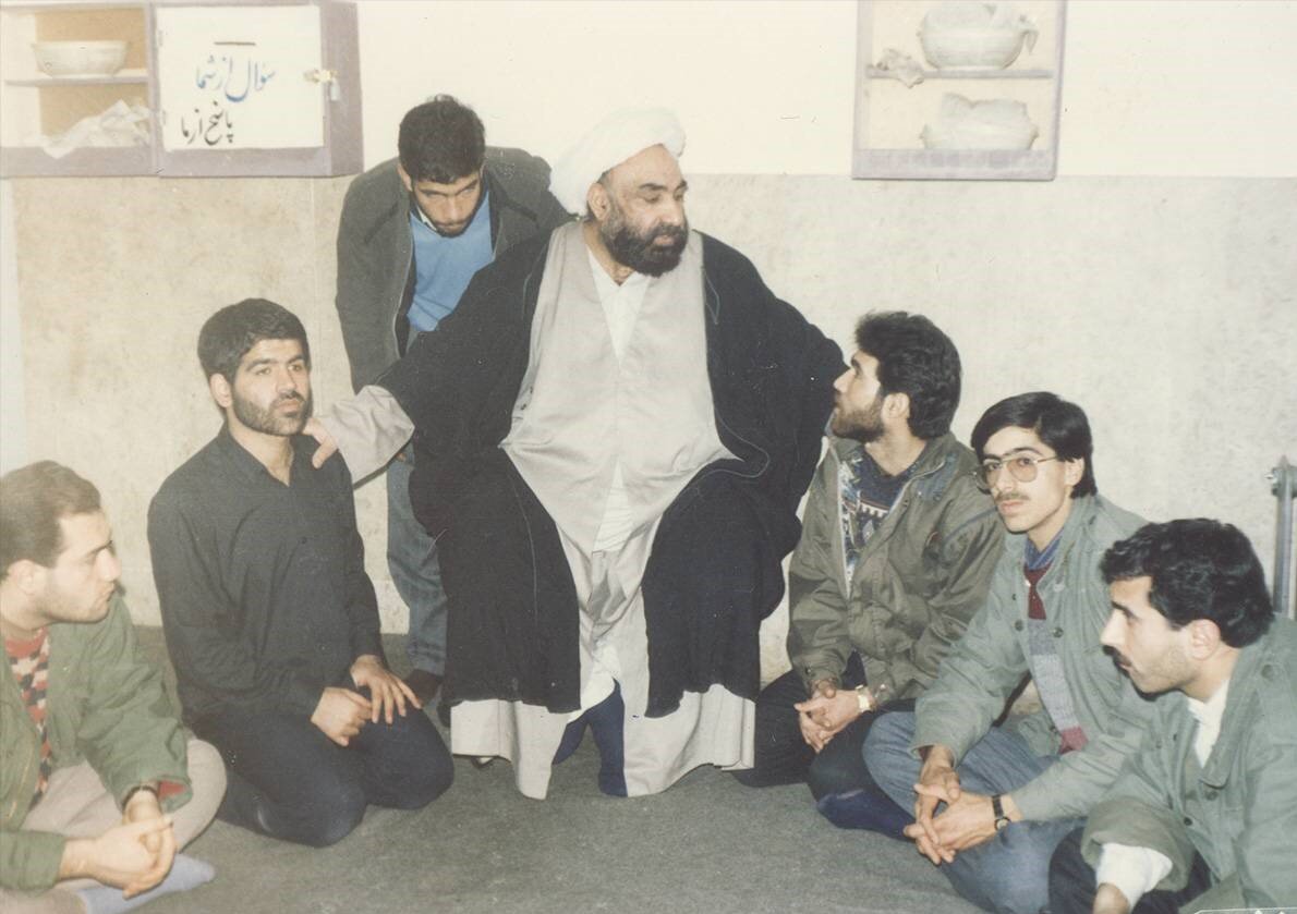 حکایت یک تولد شگفت‌انگیز | از زورگیری تا توبه و رستگاری حاج شیخ حسین کبیر تهرانی