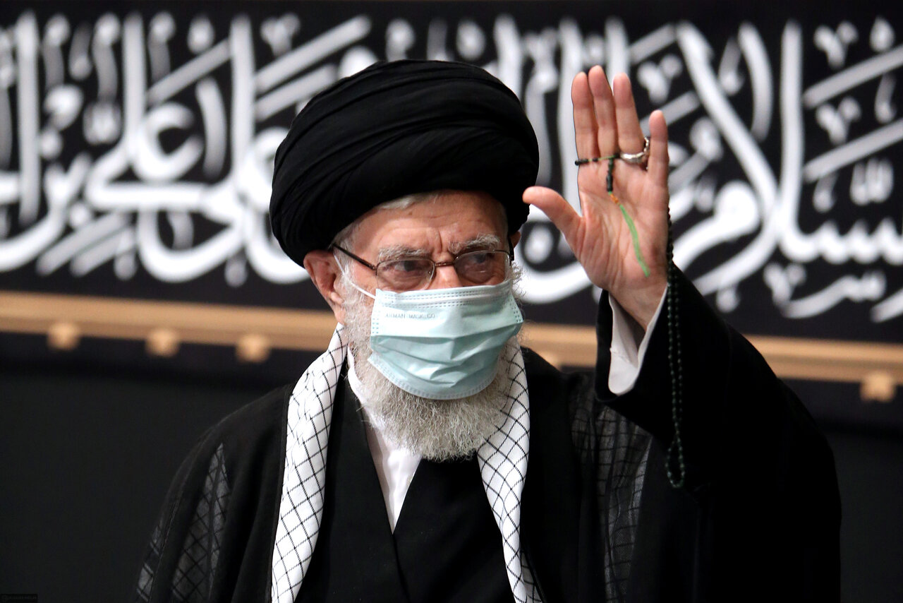 رهبر انقلاب