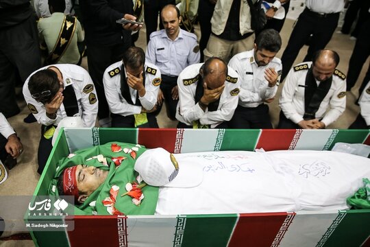 وداع با شهدای حمله تروریستی جاده خاش- تفتان
