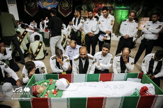وداع با شهدای حمله تروریستی جاده خاش- تفتان