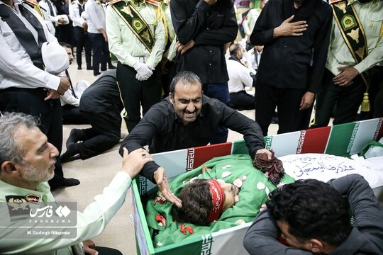 وداع با شهدای حمله تروریستی جاده خاش- تفتان