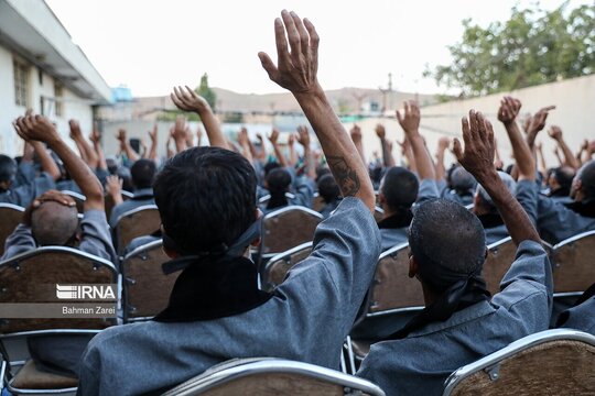 عزاداری معتادان متجاهر