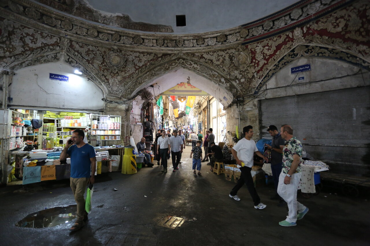 شکوه معماری ۵۰۰ساله بازار | معماران آلمانی دانشکده آخن در چهار سوق