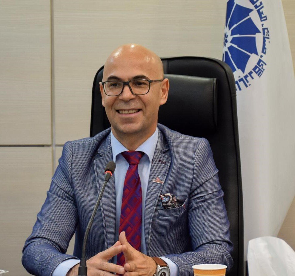 آمار عجیب و غریب قاچاق لوازم آرایشی و بهداشتی به ایران | ۸۰ درصد لوازم آرایشی تولید داخل کپی است | ممنوعیت واردات، حقوق مصرفکننده را تضییع می کند