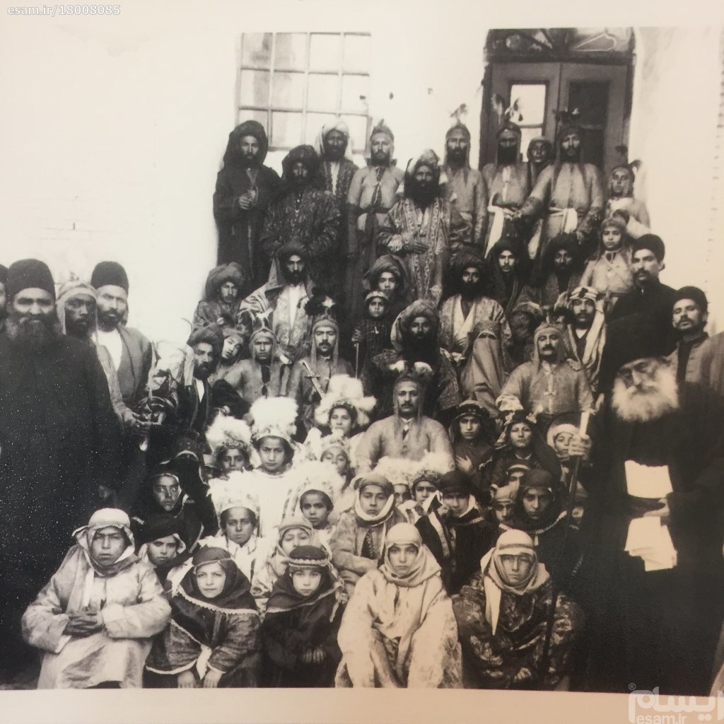 از تعزیههایی با ۴ هزار بازیگر تا استفاده از لباسهای اروپایی