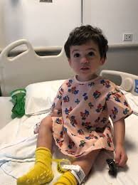 مشکلات بیماران هموفیلی را جدی بگیریم
سال ها دست و پنجه نرم کردن بیماران با کمبود دارو و توزیع ناعادلانه آن