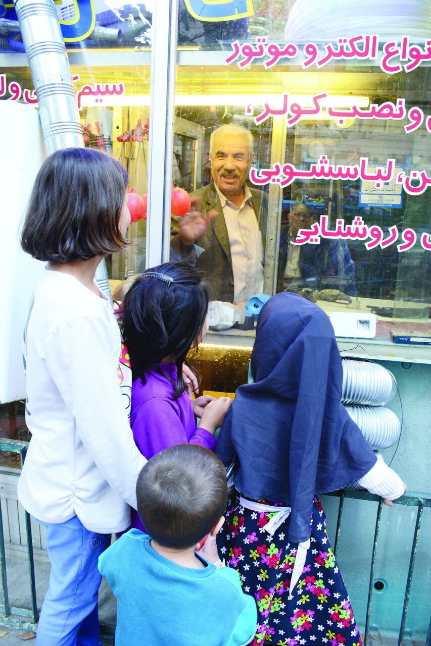 این هممحلهای ما سنگصبور اهالی است |جاذبه نخودچیکشمش و عطر پرتقالهای آقا رحیم