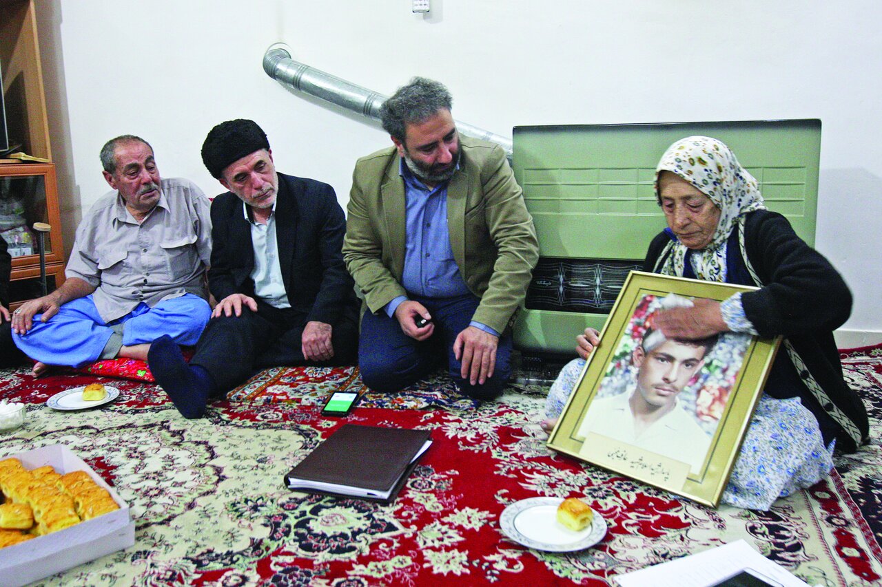 راز محبوبیت عارف