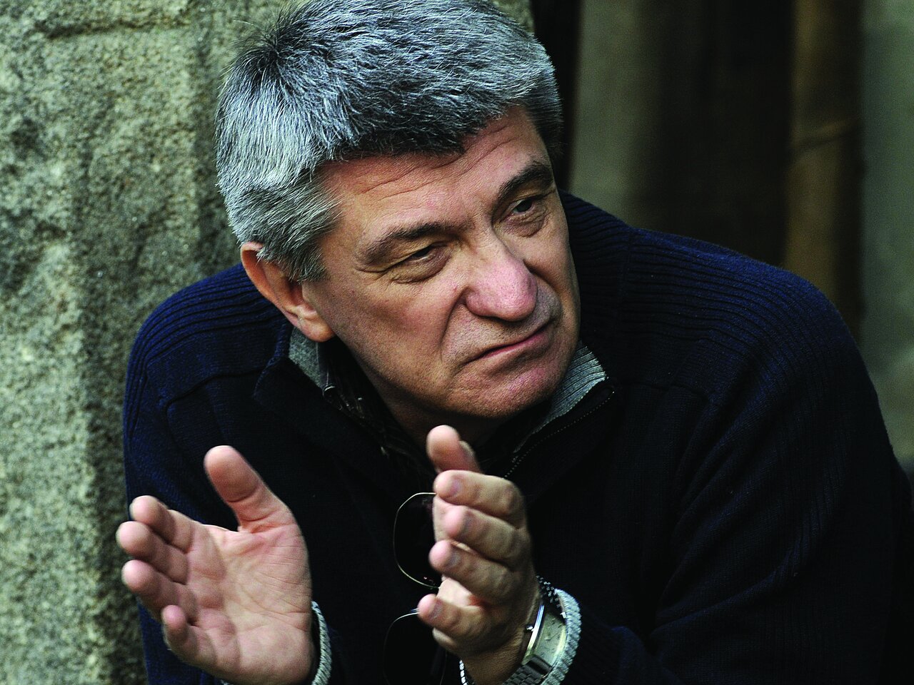 حوصله دیدن یک فیلم ۱۲ ساعته را دارید؟ | معرفی ۱۰ فیلمسازی که تماشای فیلمهایشان صبوری میخواهد