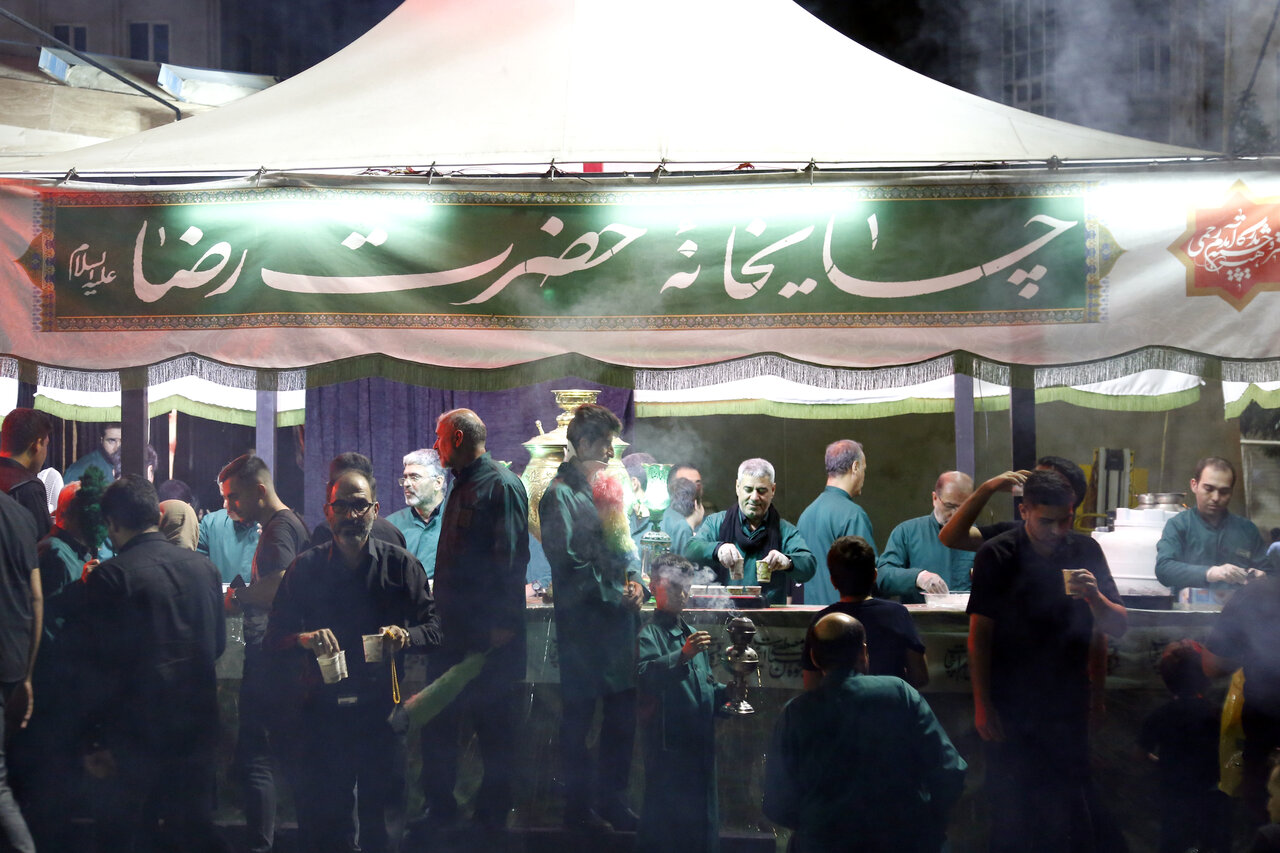 به تو از دور سلام | با عطر حرم مطهر رضوی وارد حسینیه شوید