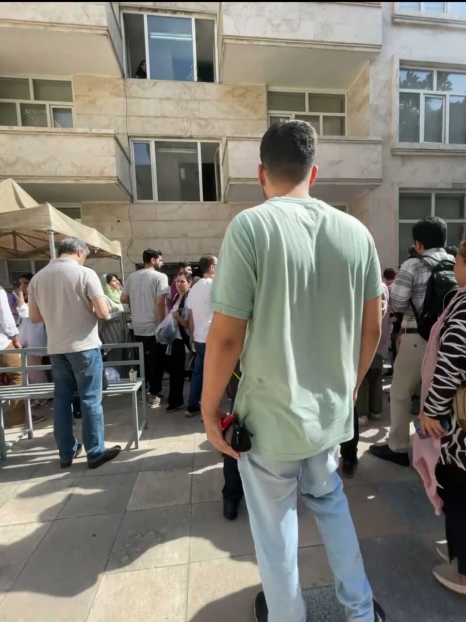 تصاویر | سوالات آیلتس لو رفت ؛ آزمون لغو شد | یک داوطلب: اساتید میگویند ۲۵ میلیون تومان بدهید سوالات را بخرید