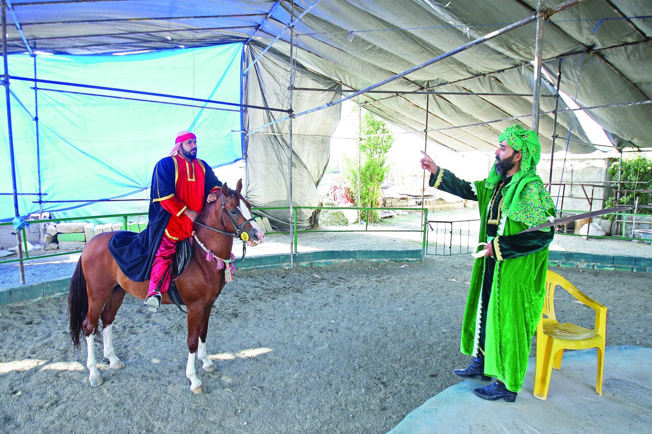 روایتگـران روز واقعه