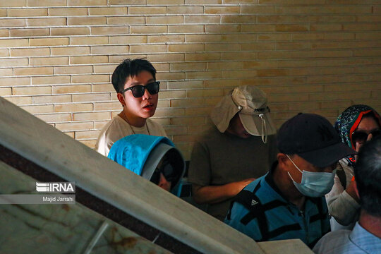 حجاب و پوشش گردشگران مذهبی در یزد