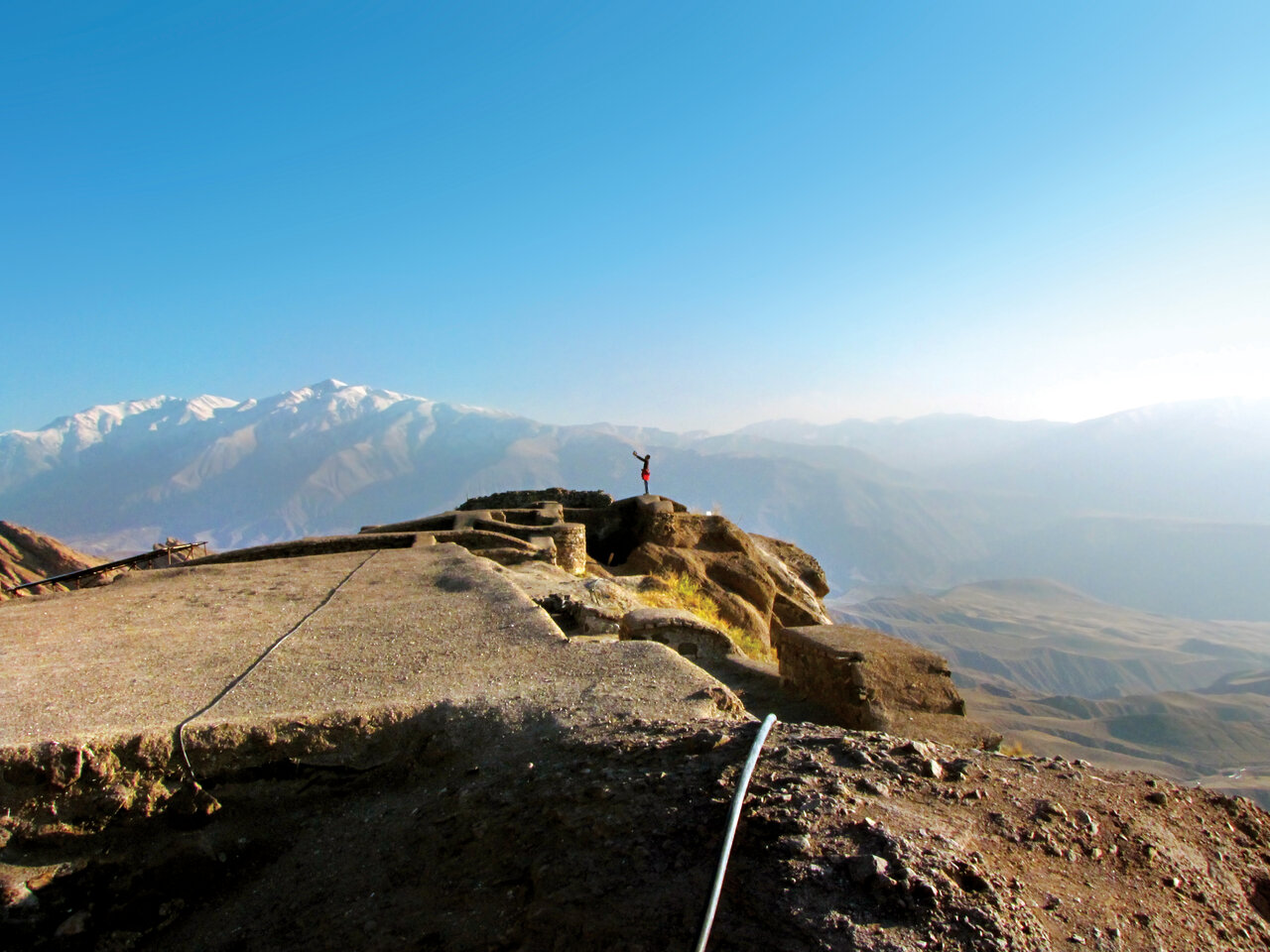 آرامگاه حسن صباح را پیدا میکنم