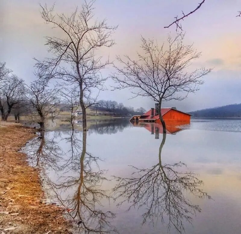 تصاویر دیدنیترین دریاچه گیلان | مسیرهای دسترسی به سقالکسار گیلان ؛ فاصله تهران تا دریاچه سقالکسار