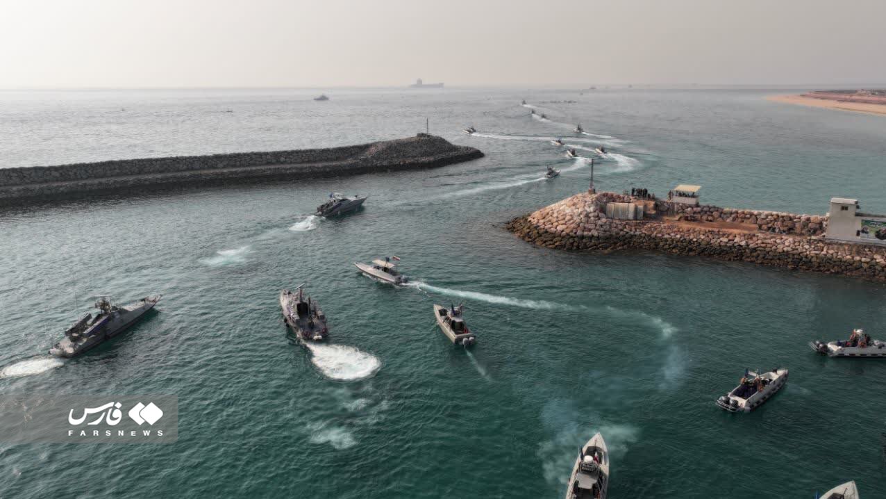 تصاویر مدافعان جدید نوامیس ملت ایران | جزایر سه گانه تا بن دندان مسلح شدند