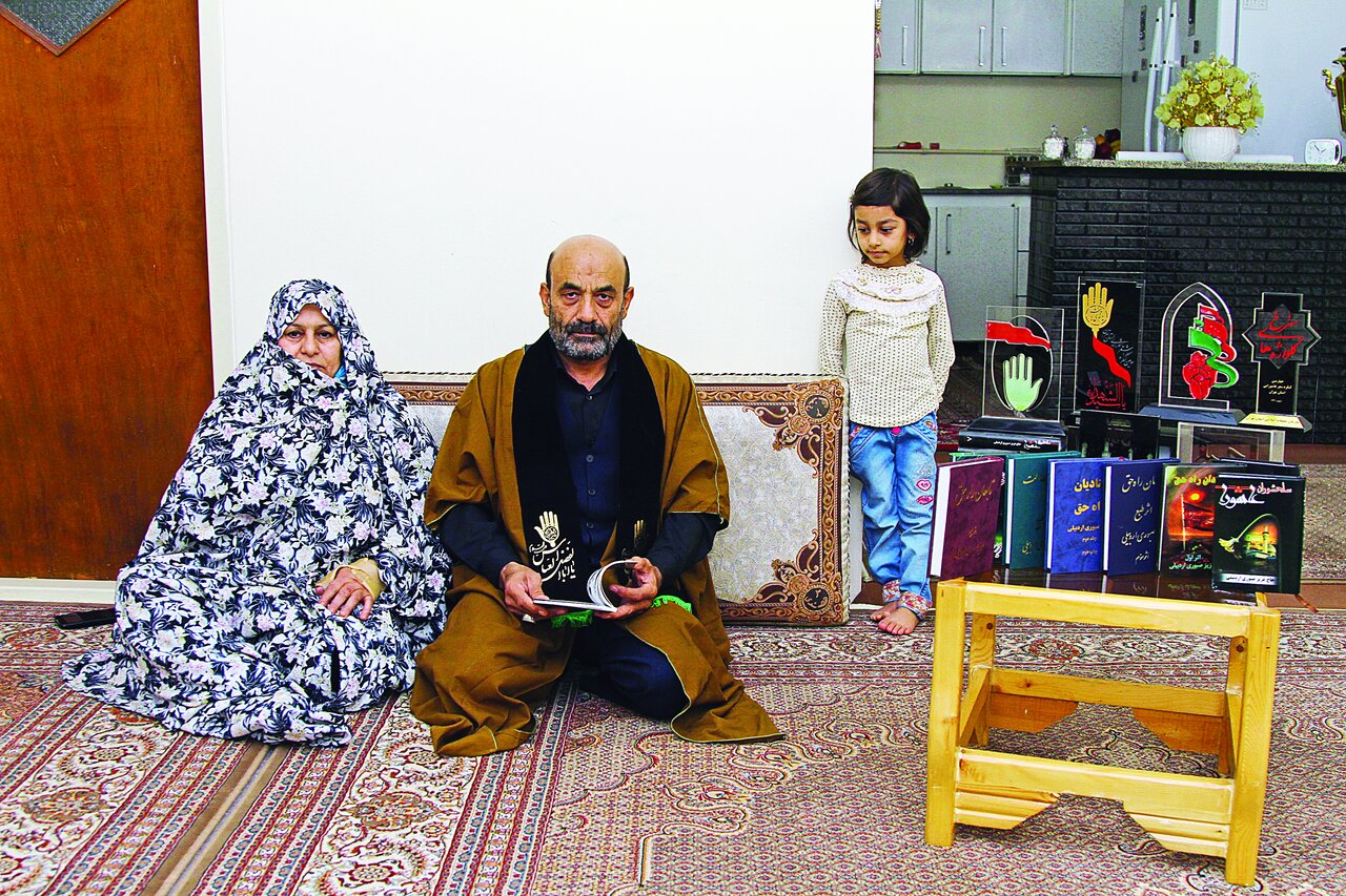 هزار بیت عاشقی آقا عزیز | بی وضو شعری از امام حسین(ع) نمیخوانم