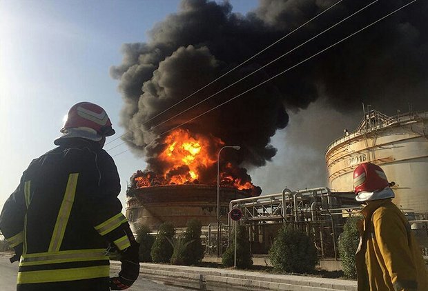 آتش سوزی در شرکت نفت - آتش سوزی در پالایشگاه