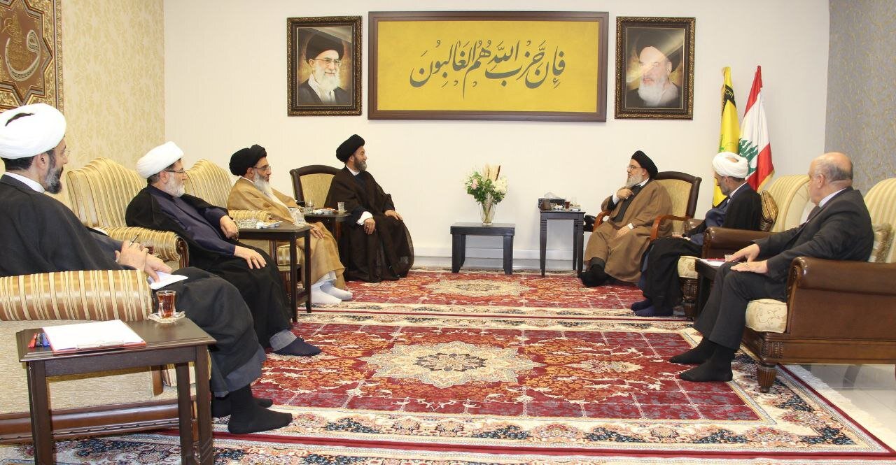 جزئیات و تصاویر دیدار سیدحسن عاملی با سیدحسن نصر الله | توئیتی که آقای سفیر منتشر کرد