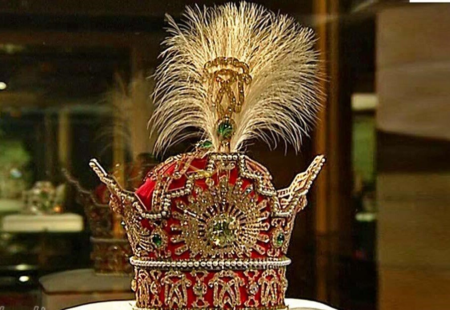 اسرار شگفتانگیز طلاها و جواهرات سلطنتی در موزه ایران