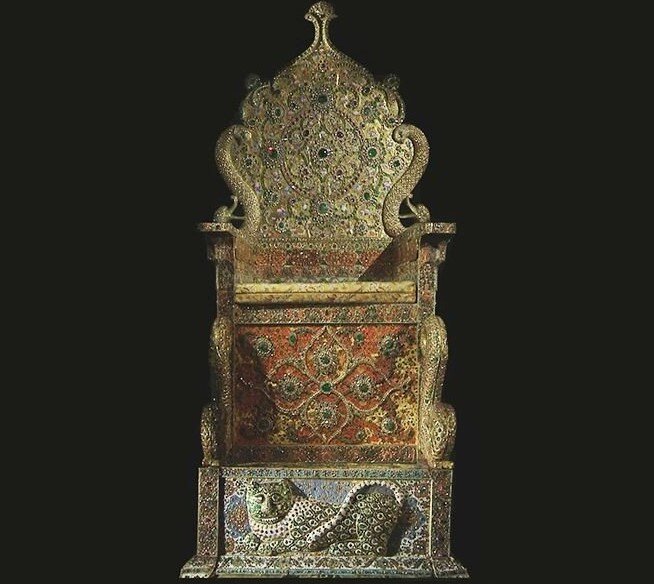 اسرار شگفتانگیز طلاها و جواهرات سلطنتی در موزه ایران