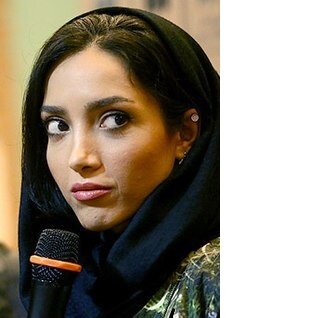 خانم بازیگر مطرح خبرنگار میشود | نقش مرد برایم جذابیت بیشتری داشته است...