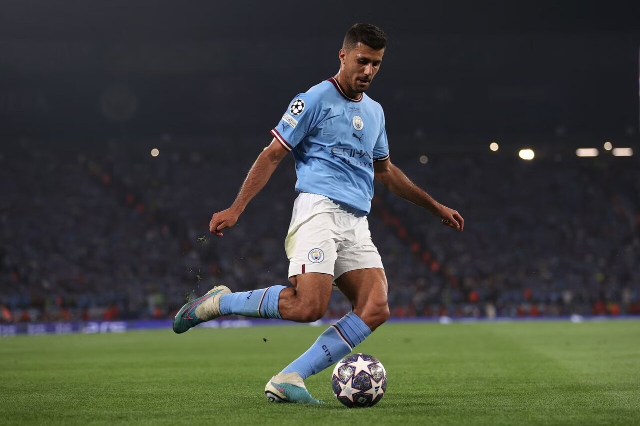 ۵ فوتبالیست برگزیده برای کسب توپ طلای ۲۰۲۳ | رقابت نزدیک مسی، امباپه و هالند