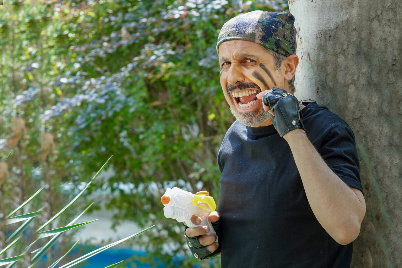 عکس | جواد رضویان در ۹۰ سالگی!