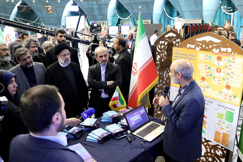 بازدید رئیسی از سازمان صدا و سیما به مناسبت روز خبرنگار/ عکس ها