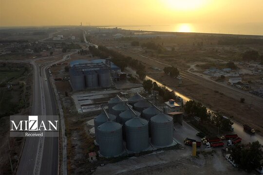 آماده ترخیص شدن یک محموله ۶ هزاری تنی گندم از بندر امیرآباد