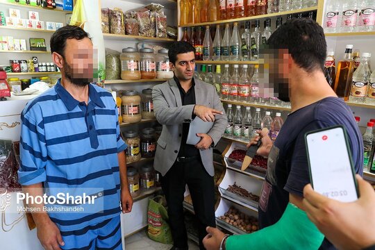 بازسازی صحنه قتل در یک عطاری