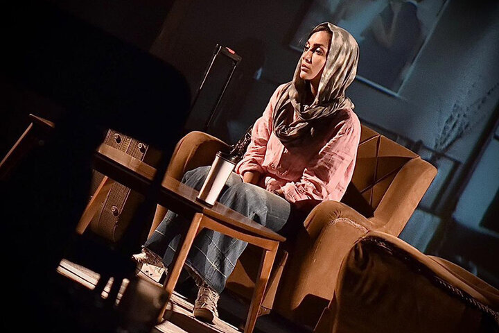 بازیگر زن سینما: هنوز نقش دختر ۲۵ساله را به من پیشنهاد میدهند