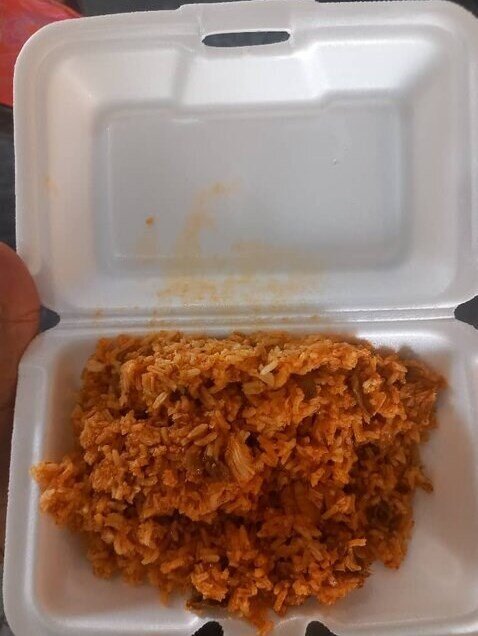 تصاویر | خداحافظی زودهنگام ستاره ایرانی بهخاطر سوسک و عدس پلو! | اخراج رکورددار ملی پس از انتشار تصاویر جنجالی!