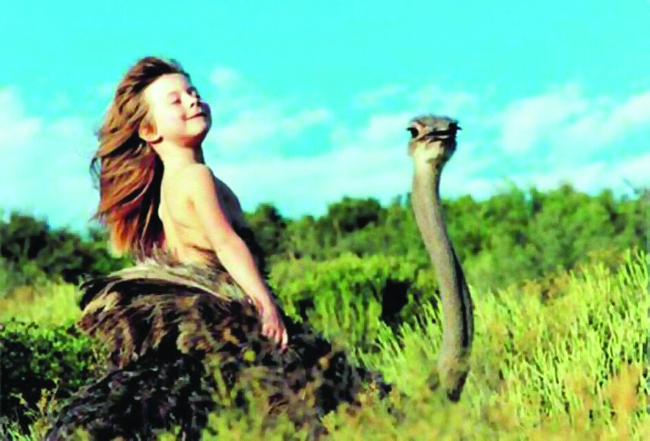 دختر بچه فرانسوی که در جنگل با جانوران وحشی بزرگ شد