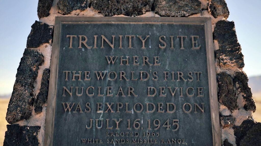 «برای پایان دادن به تمام جنگها: اوپنهایمر و بمب اتم»؛ ظهور و سقوط یک دانشمند