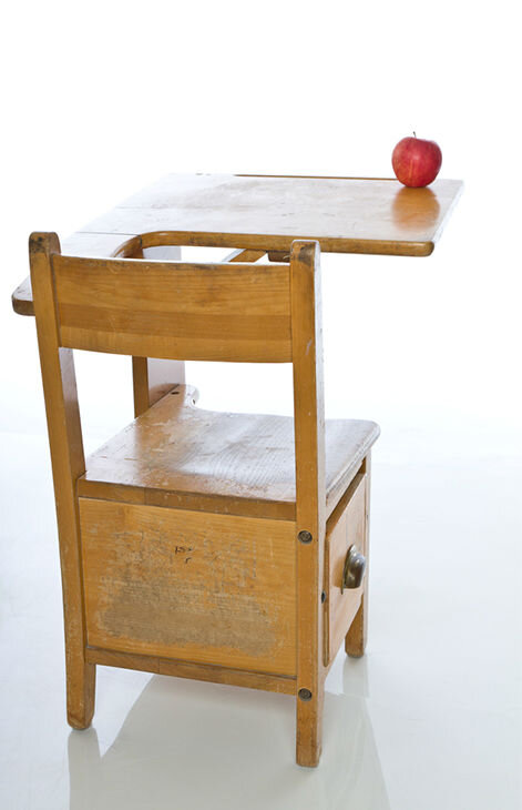 روز جهانی چپدستها چه روزی است؟ | مشکلات چپدستها در دنیای راست دستان