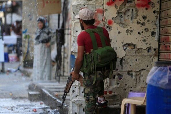 تصاویر درگیری در اردوگاه عین الحلوه؛ ردپای اسرائیل در اختلافات گروههای فلسطینی