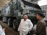 دستور مهم کیم جونگ اون برای افزایش تولید موشک | دلیل این فرمان چیست؟ | تصاویر بازدید رهبر کره شمالی از کارخانجات نظامی