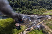 تصاویر | روشن کردن آتش در مزارع کار دست روستاییان مازندرانی داد