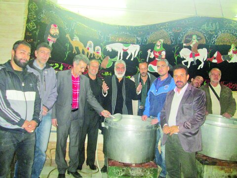 مردان و زنانی از تبار باران | آنها که خود و امواشان را وقف قرآن و اهلبیت(ع) کردهاند