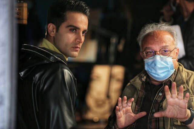 تصاویر | کار جالب دو جوان ایرانی برای یک سریال علمی تخیلی | افزایش طرفداران عقرب عاشق | نقش محمدرضا فروتن در این سریال چیست؟