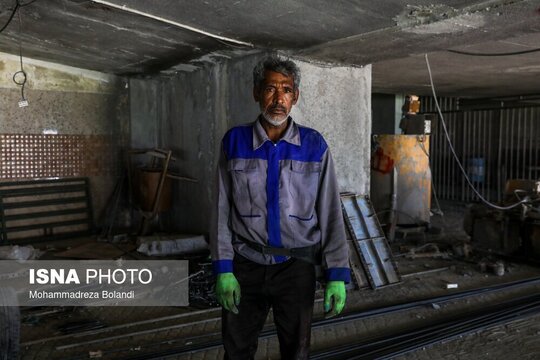 بازسازی ورزشگاه آزادی