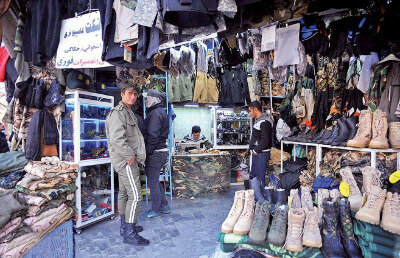 گشت در بازارهای فروش لباس سربازی و نظامی|لباس سربازی از استحقاقی تا دستدومهای مجازی و سفارشیدوزهای گرانقیمت