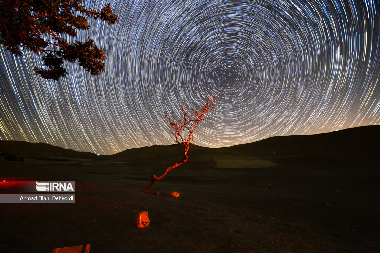 تصاویر خارق العاده از اوج بارش شهابی در آسمان چهارمحال و بختیاری