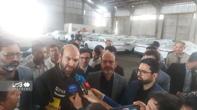تصاویری از خودروهای وارداتی در بنادر هرمزگان